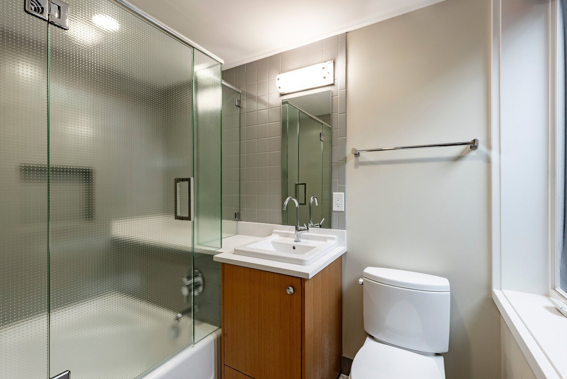 NORTH CREST - Residential