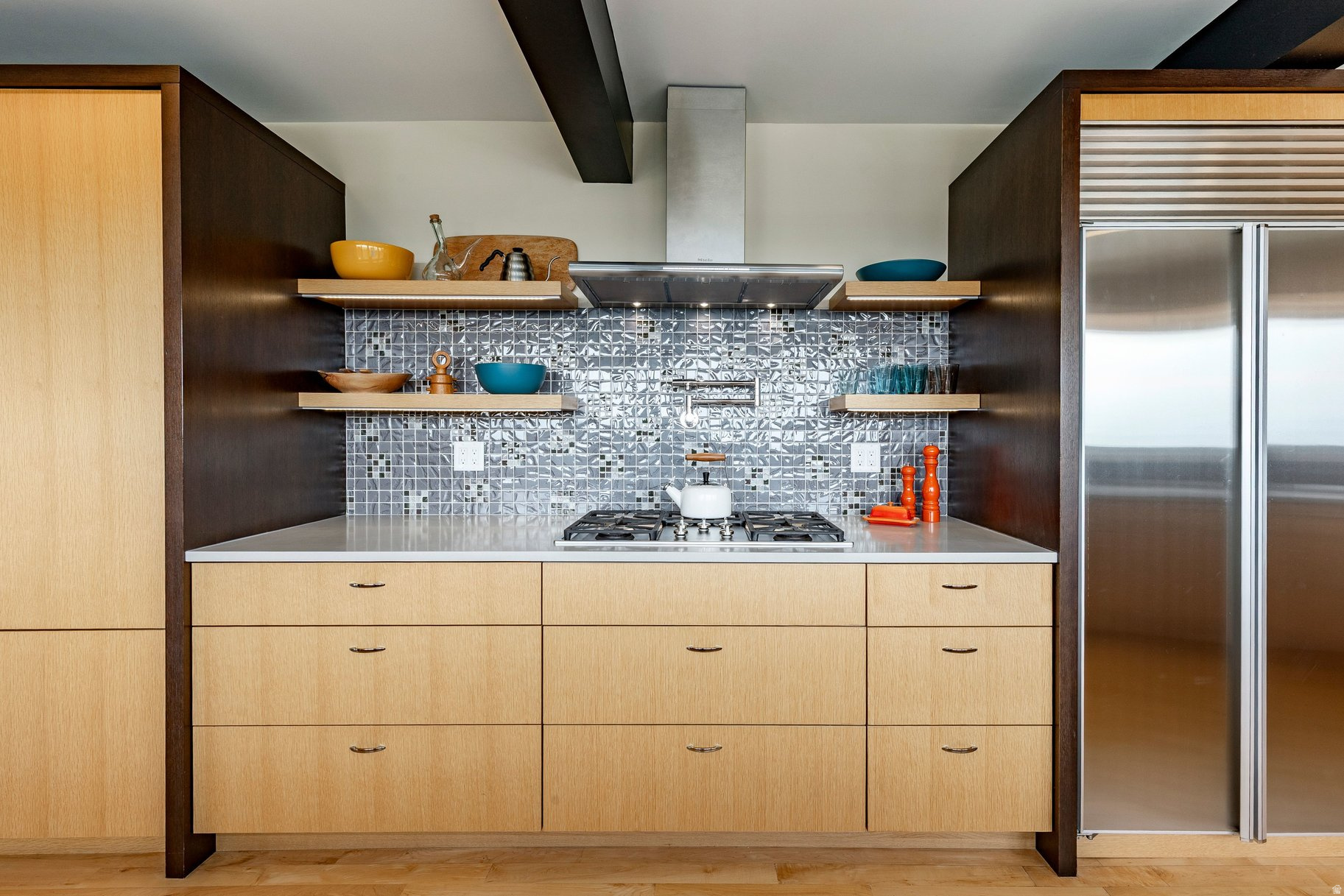 NORTH CREST - Residential