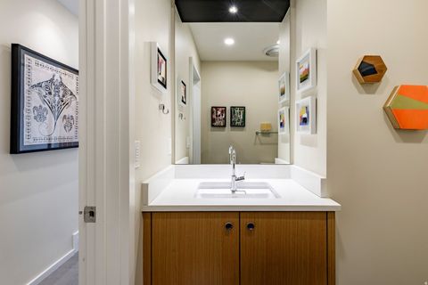 Tiny photo for 629 E ALOHA RD N, Salt Lake City, UT 84103 (MLS # 2158455)