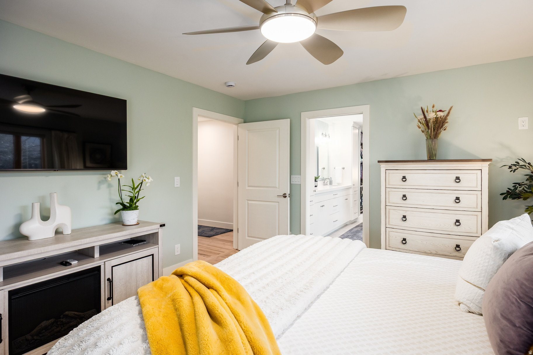 OAK HILLS PLAT D - Residential