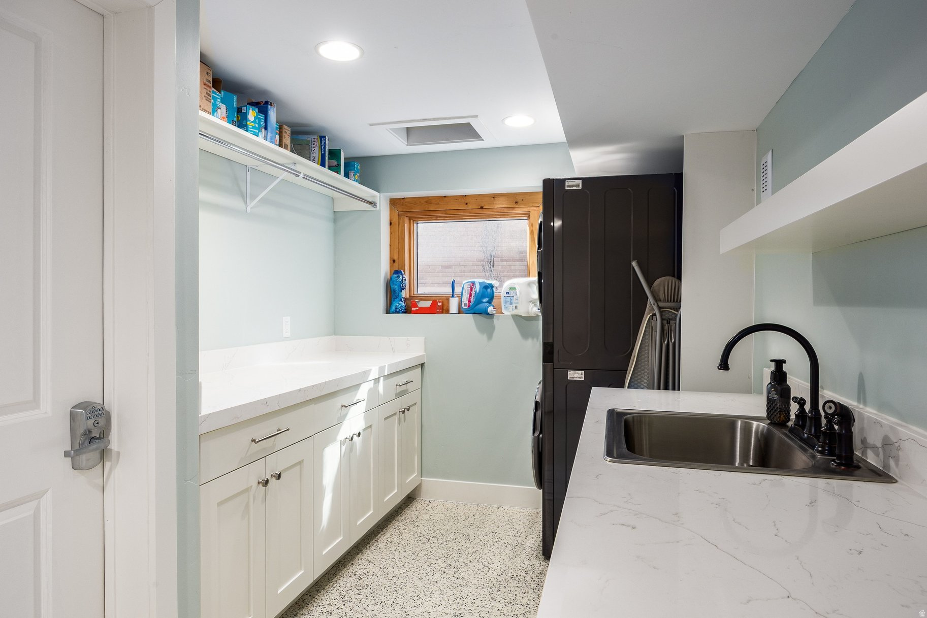 OAK HILLS PLAT D - Residential