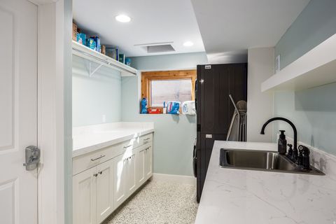 Tiny photo for 1118 S OAK HILLS WAY, Salt Lake City, UT 84108 (MLS # 2140488)