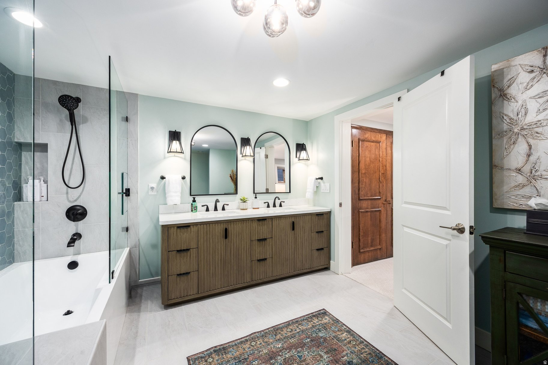 OAK HILLS PLAT D - Residential