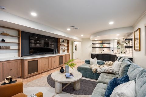 Tiny photo for 1118 S OAK HILLS WAY, Salt Lake City, UT 84108 (MLS # 2140488)