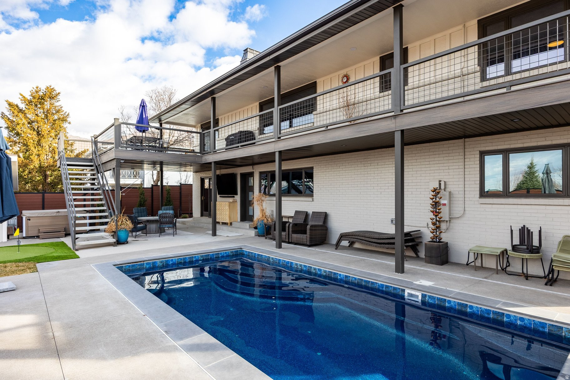 OAK HILLS PLAT D - Residential