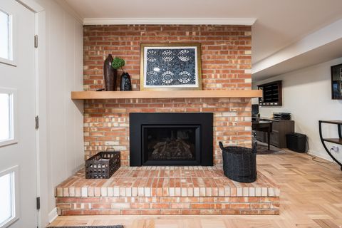 Tiny photo for 1118 S OAK HILLS WAY, Salt Lake City, UT 84108 (MLS # 2140488)