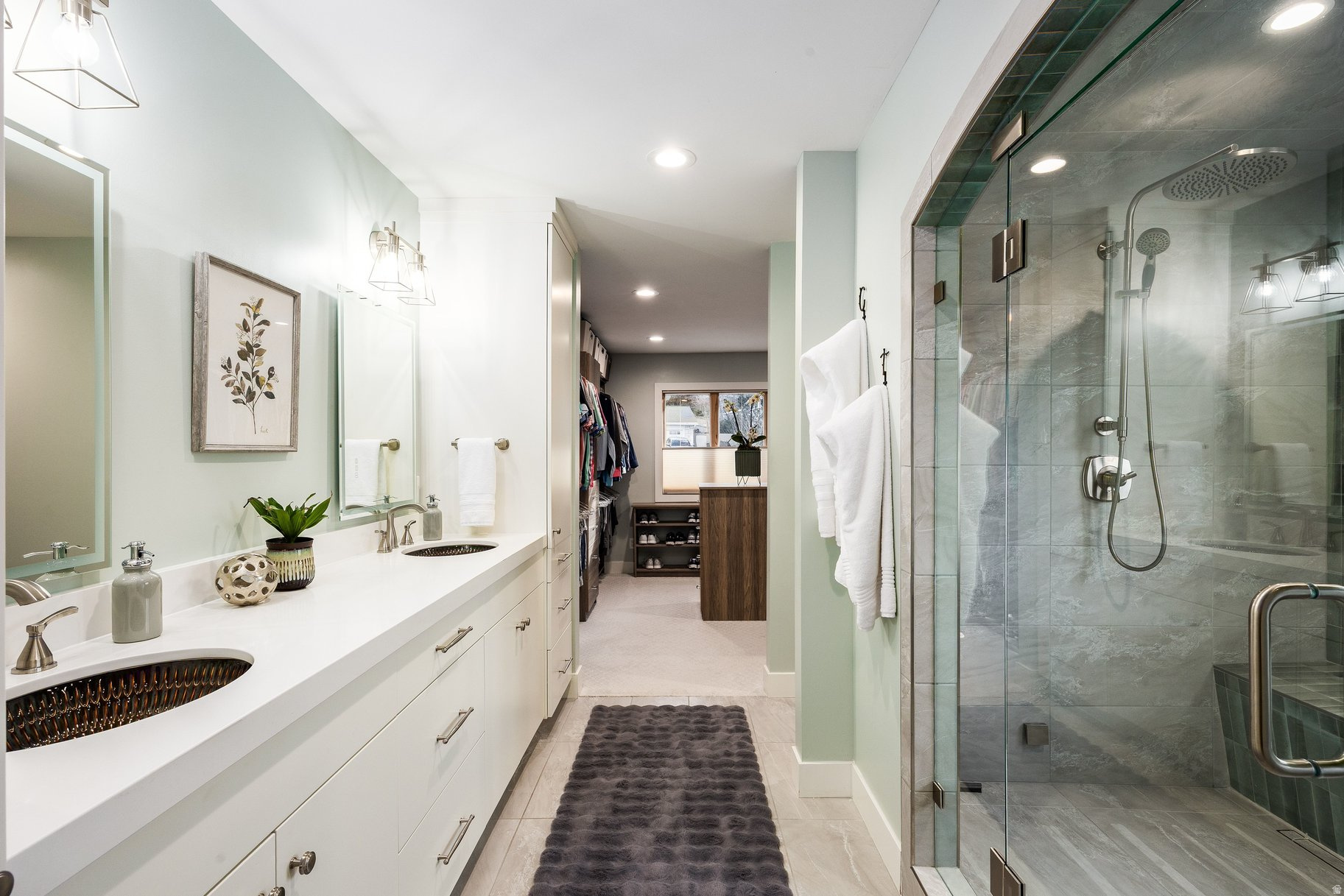 OAK HILLS PLAT D - Residential