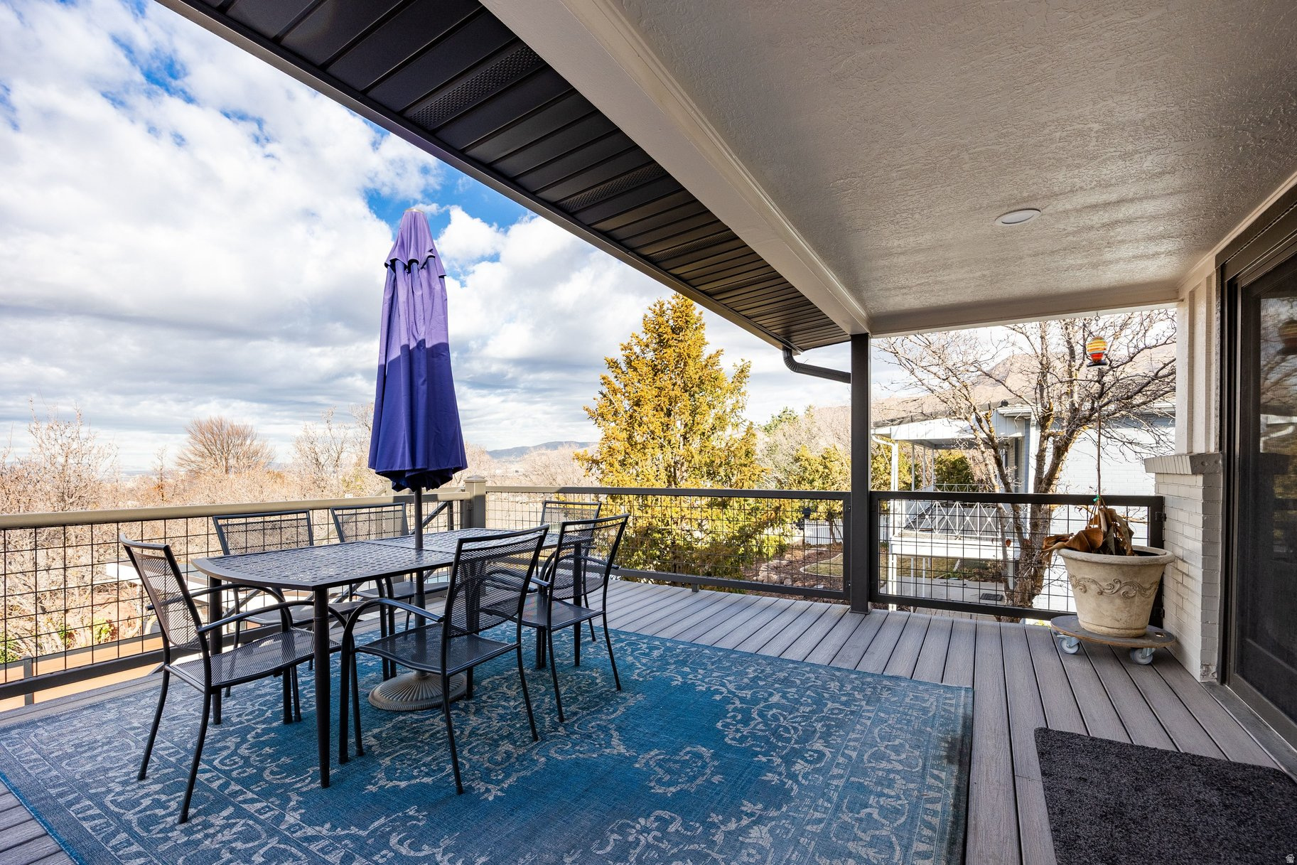 OAK HILLS PLAT D - Residential