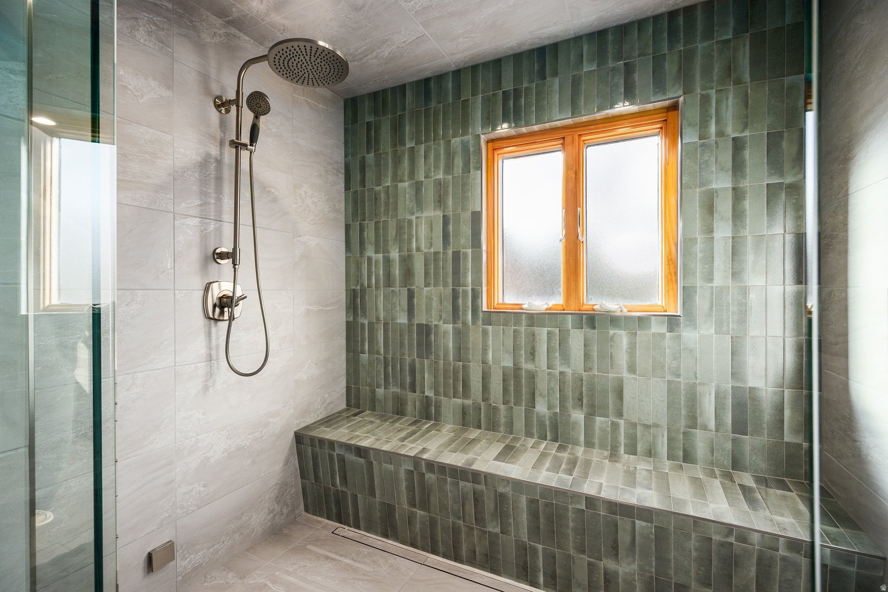 OAK HILLS PLAT D - Residential