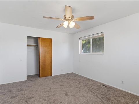 Tiny photo for 473 E 1650 S, Bountiful, UT 84010 (MLS # 2156230)