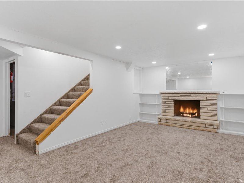 CANYON CREST - Residential