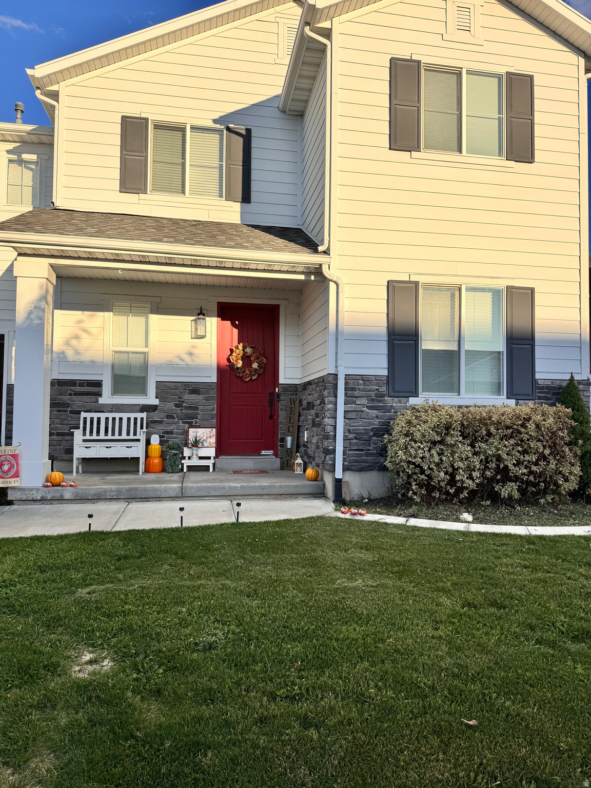 3637 S CREEK SIDE LN W