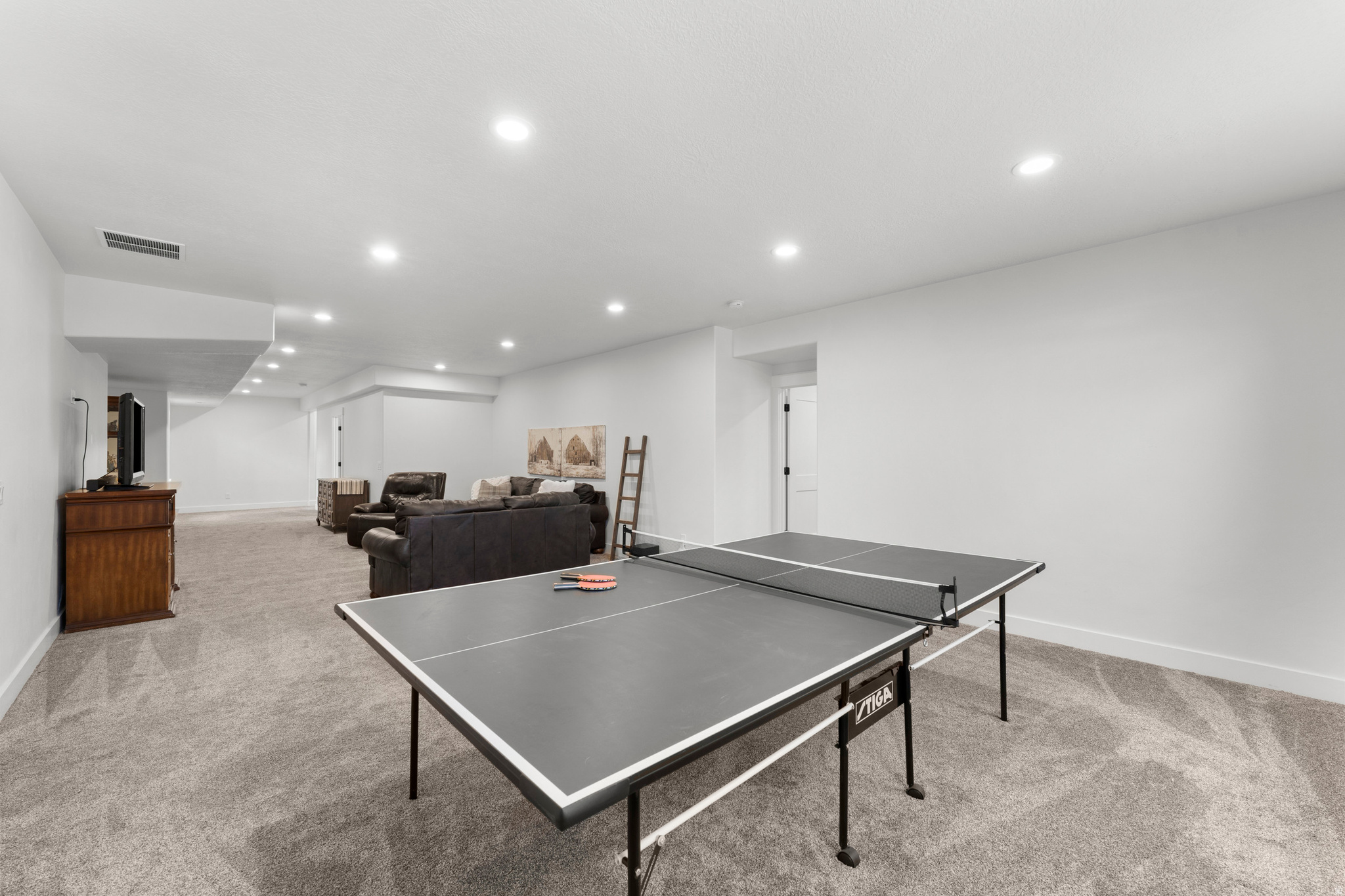 LAKESHORE RANCH - Residential