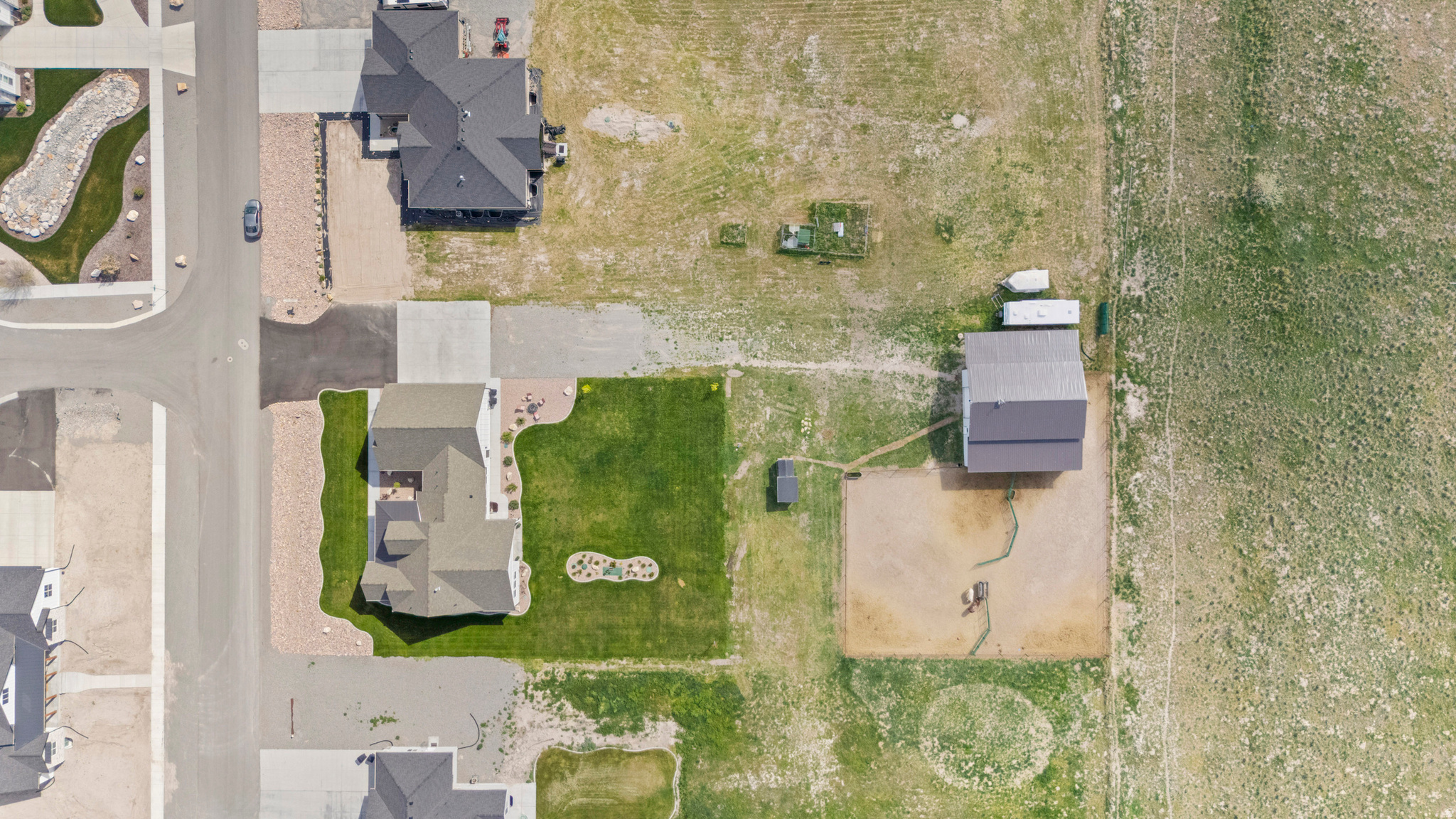 LAKESHORE RANCH - Residential