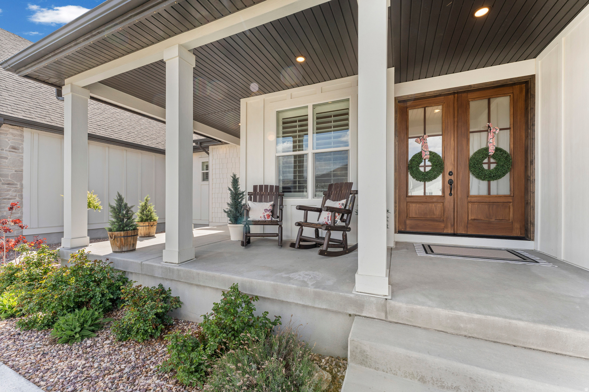 LAKESHORE RANCH - Residential