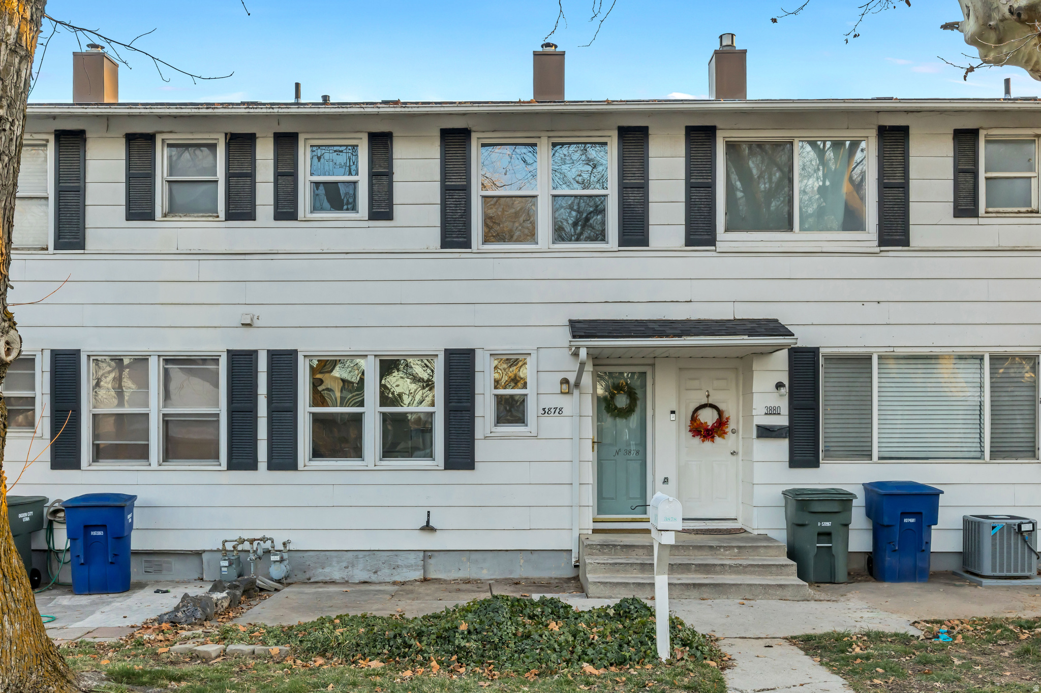 GRANDVIEW ACRES - Residential