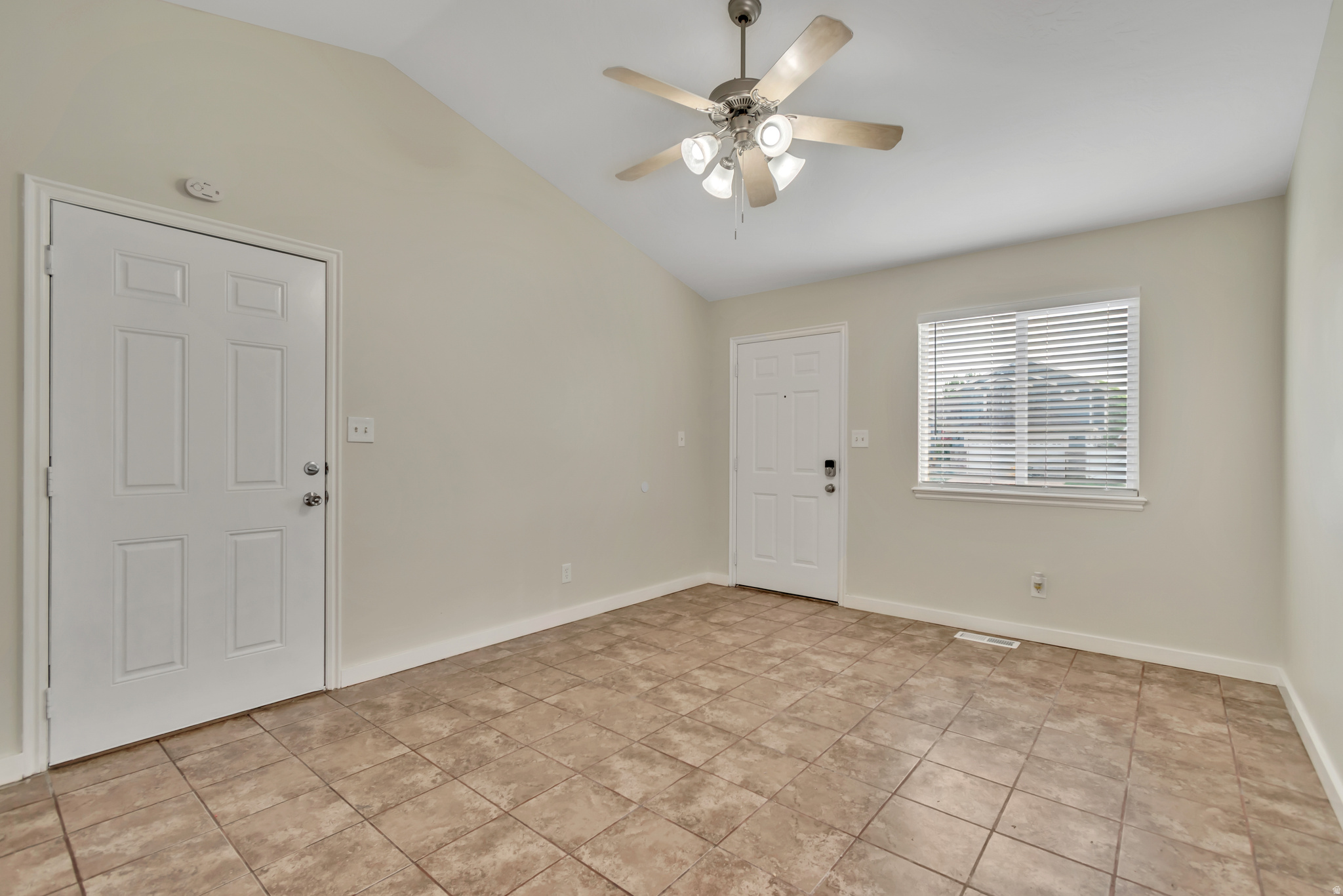 WHISPERING WILLOW - Residential