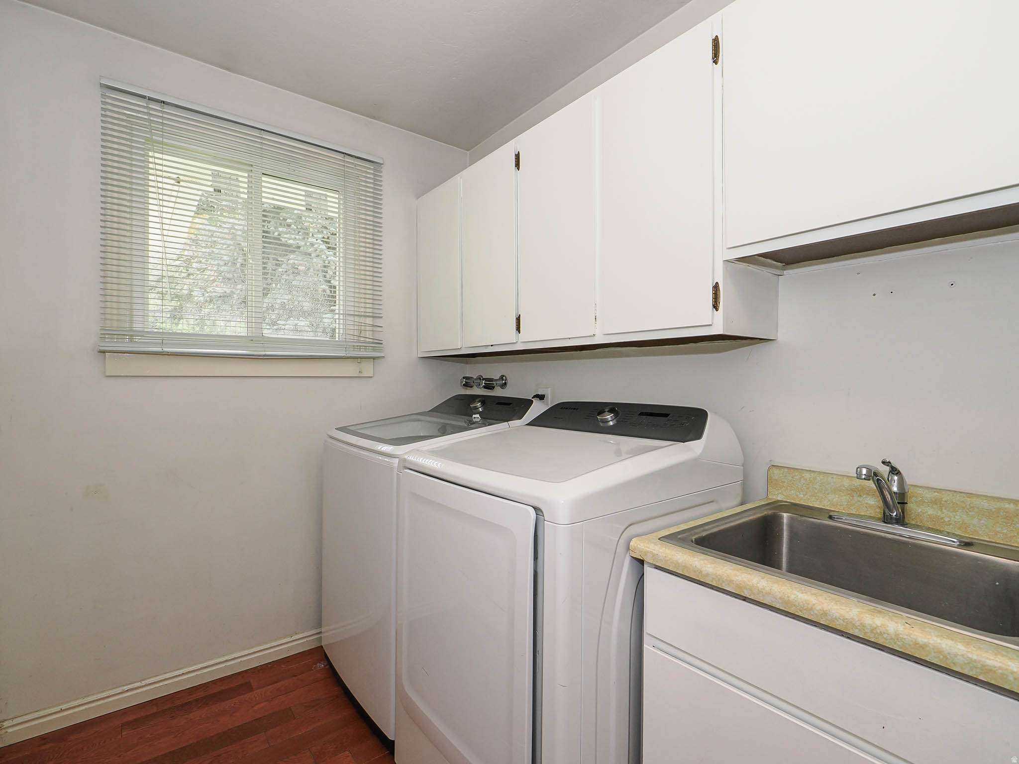 MOUNT OLYMPUS HILLS - Residential