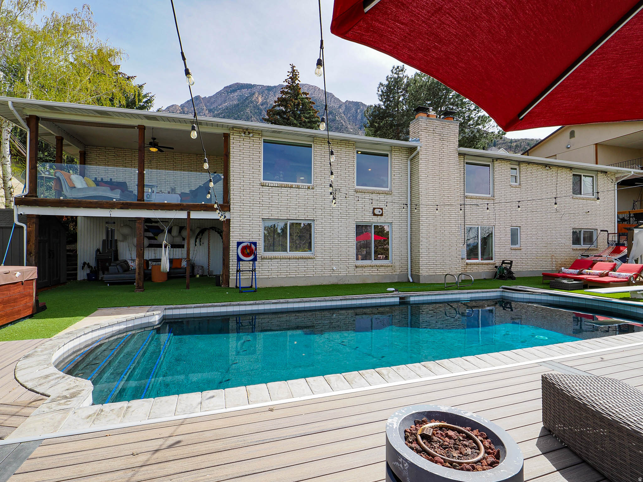 MOUNT OLYMPUS HILLS - Residential