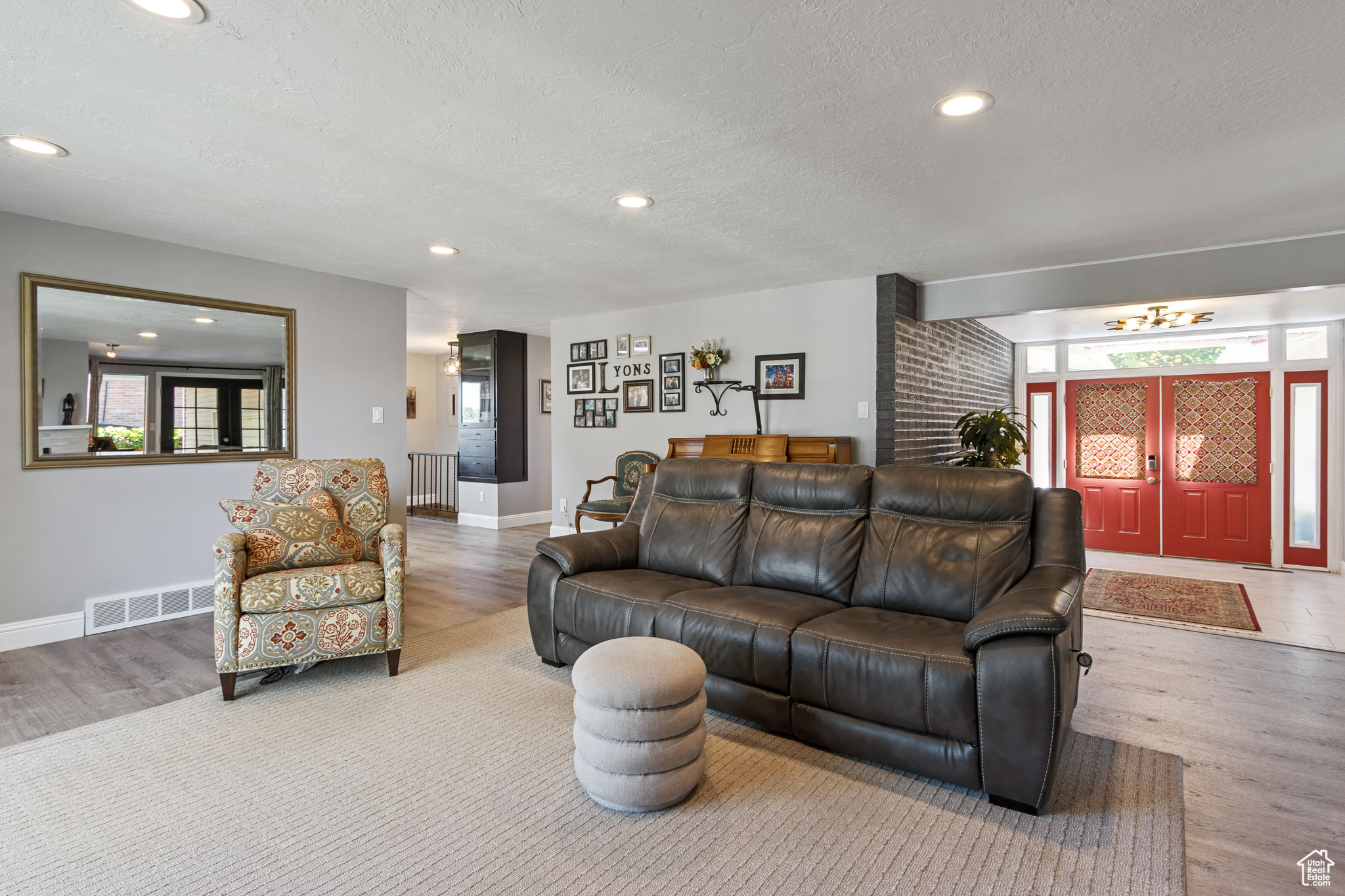 HILLCREST SUBD - Residential