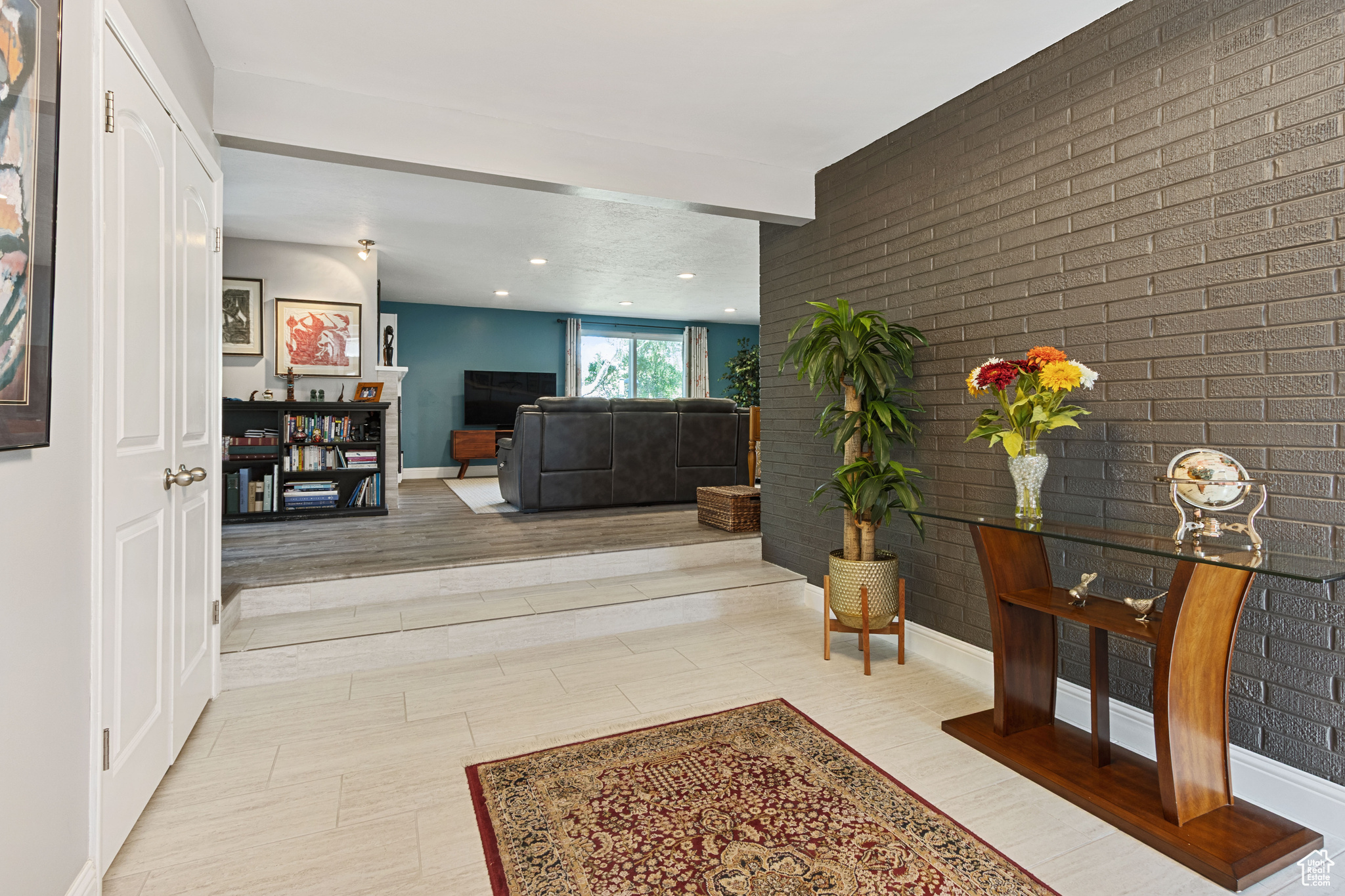 HILLCREST SUBD - Residential