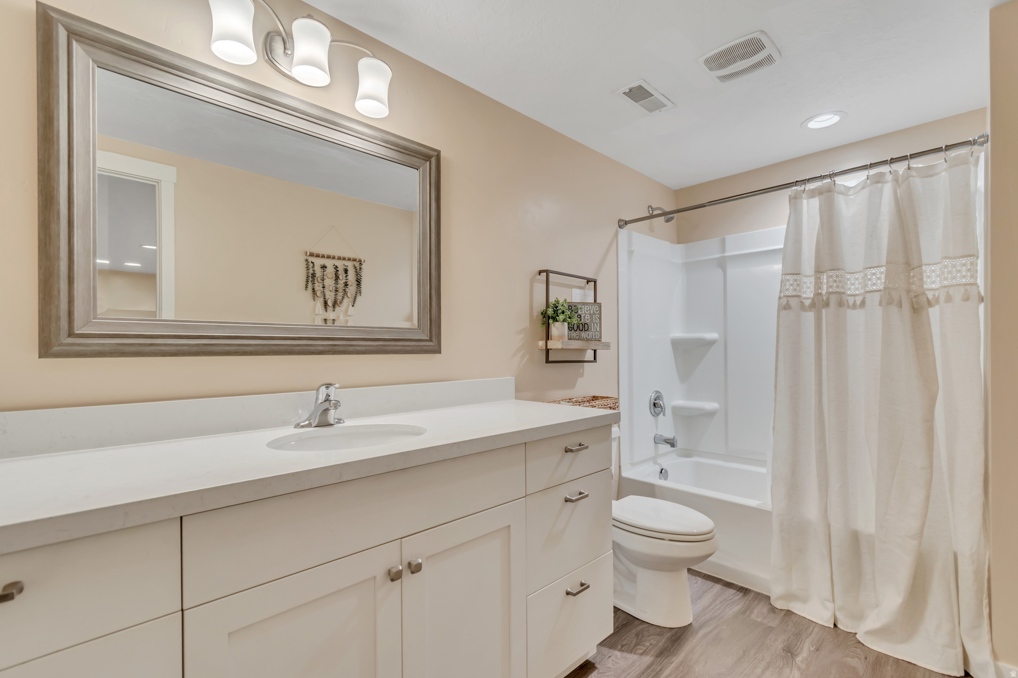 LEGACY FARMS - Residential