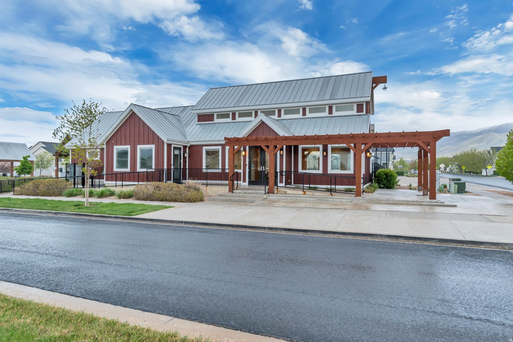 LEGACY FARMS - Residential