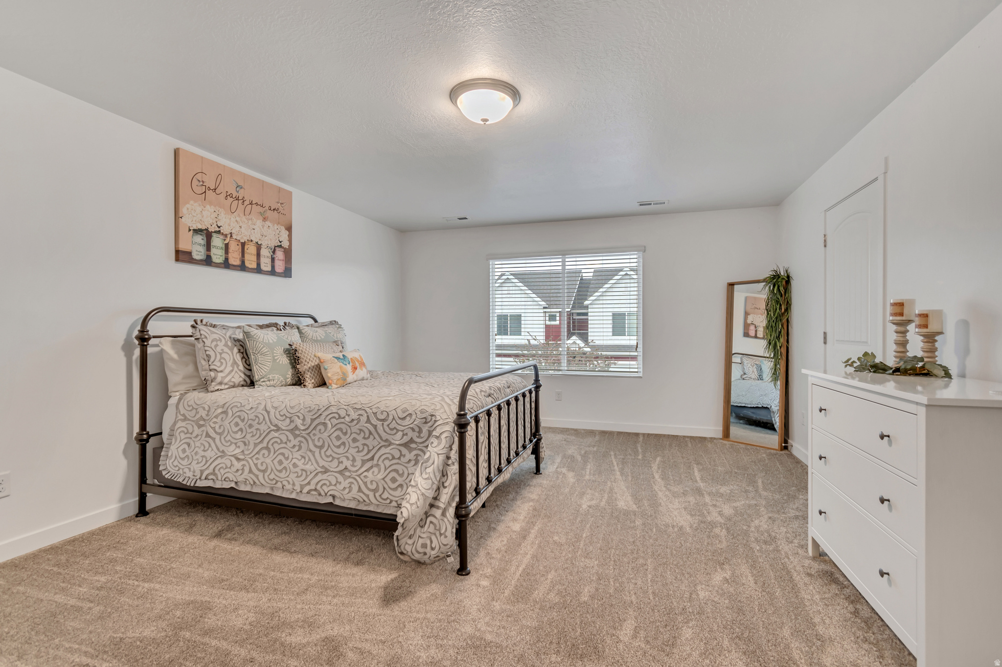 LEGACY FARMS - Residential