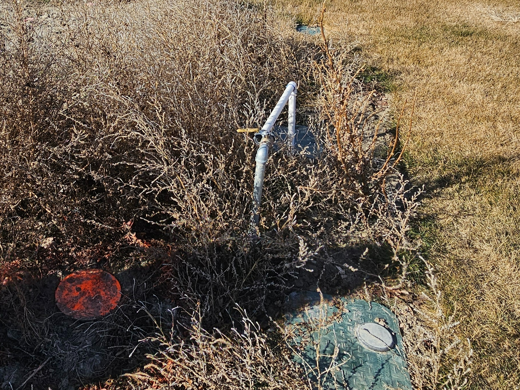 HILLVIEW VILLAGE - Land