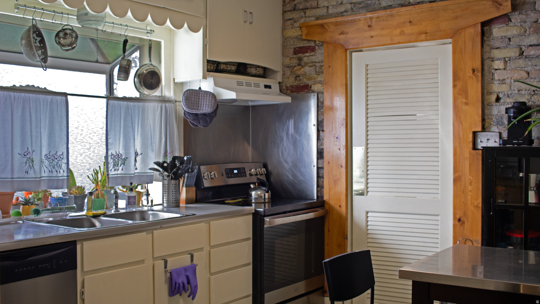 PLAT B - Residential