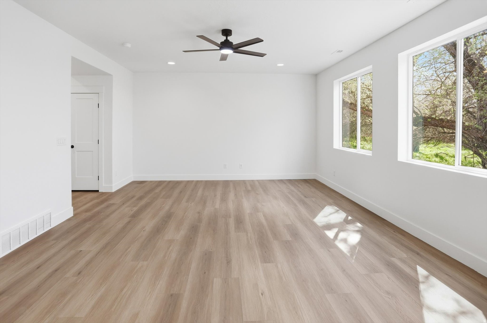 SPRING CREEK - Residential