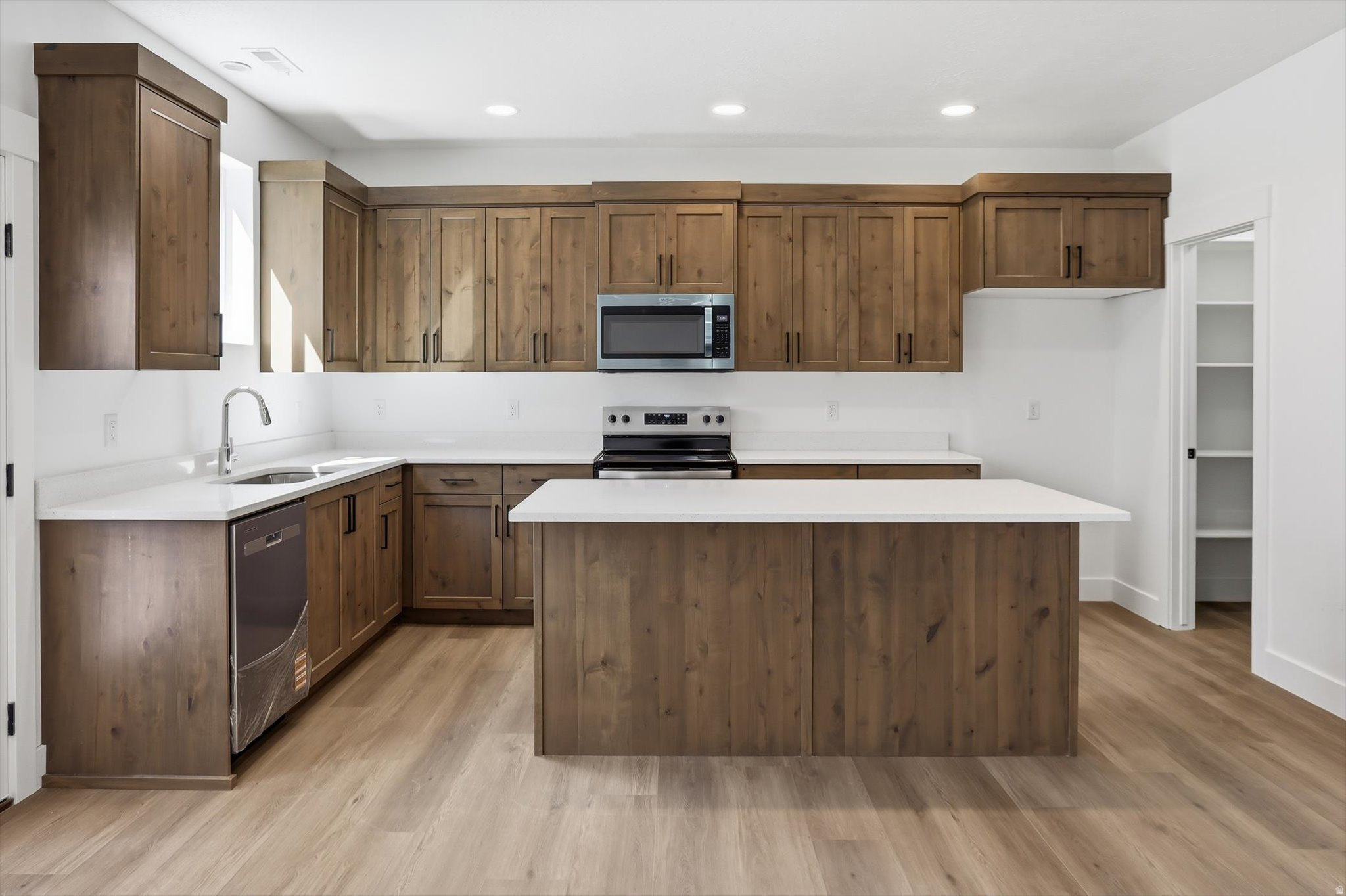 SPRING CREEK - Residential