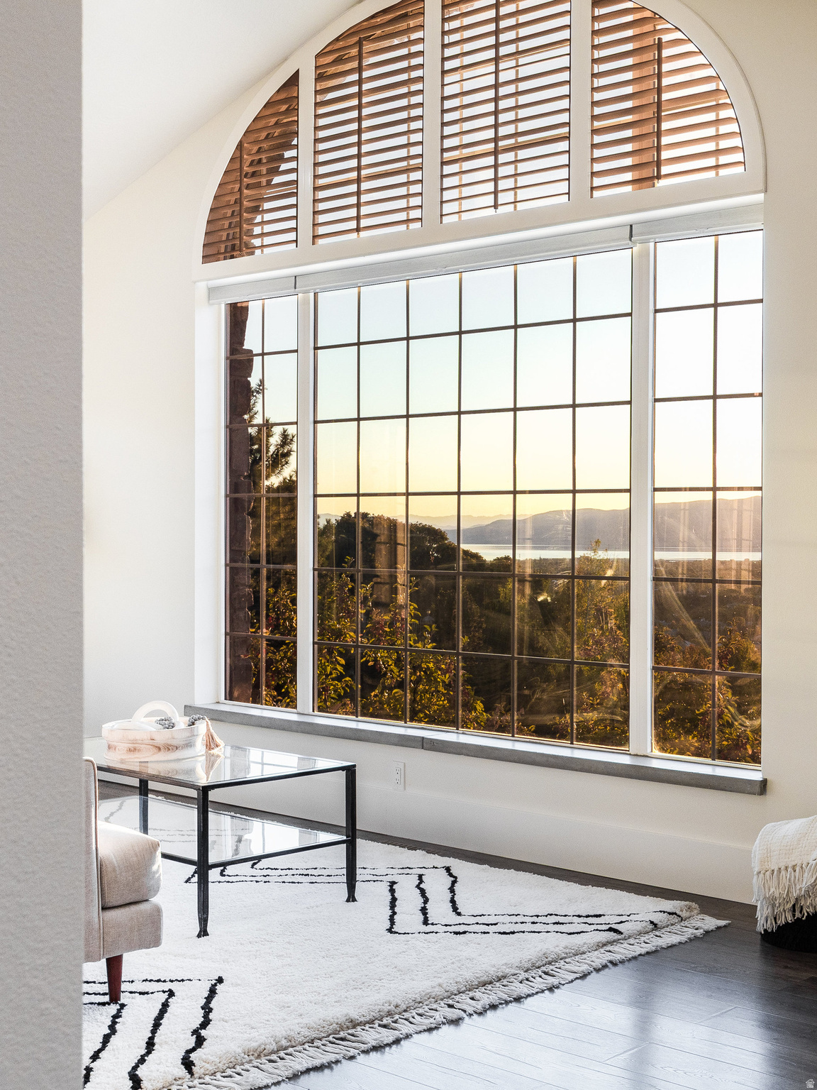 SHERWOOD HILLS - Residential