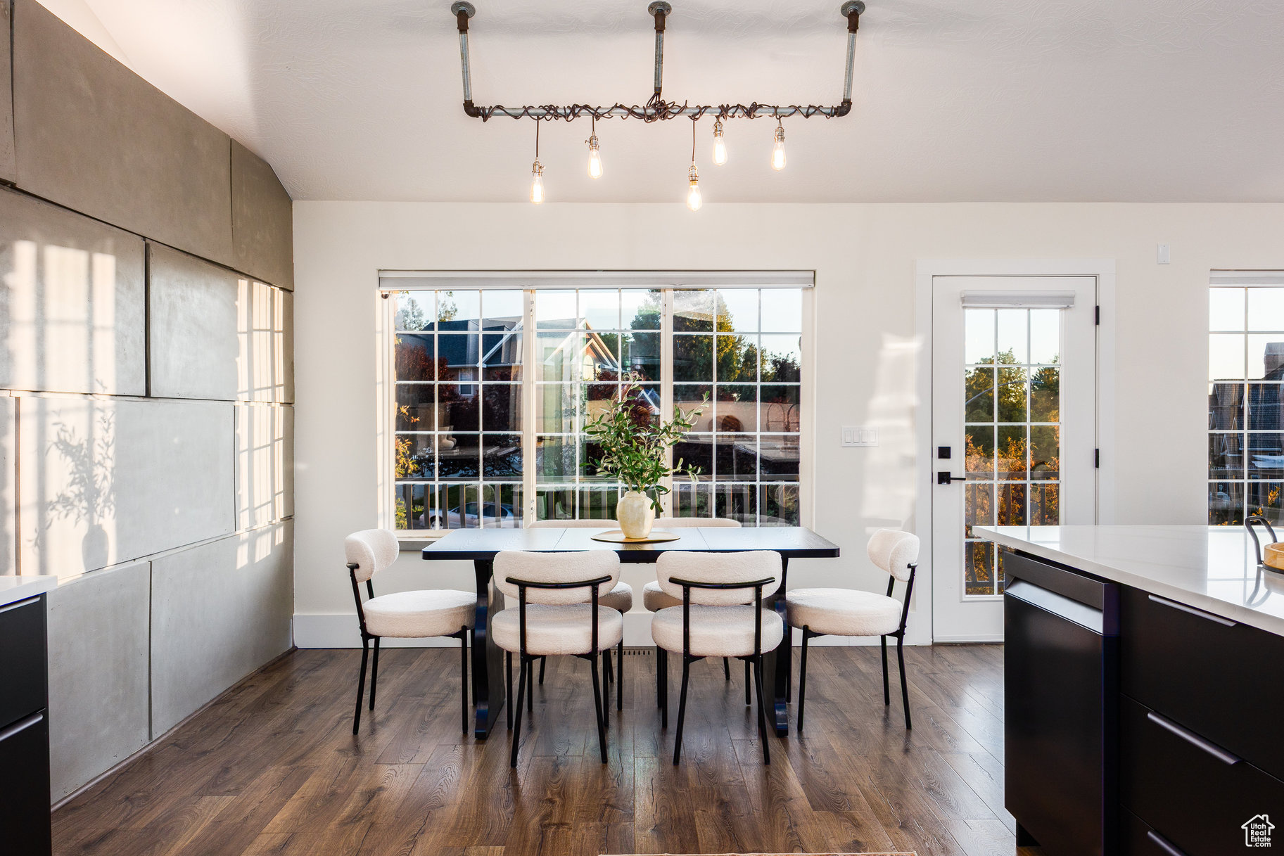 SHERWOOD HILLS - Residential