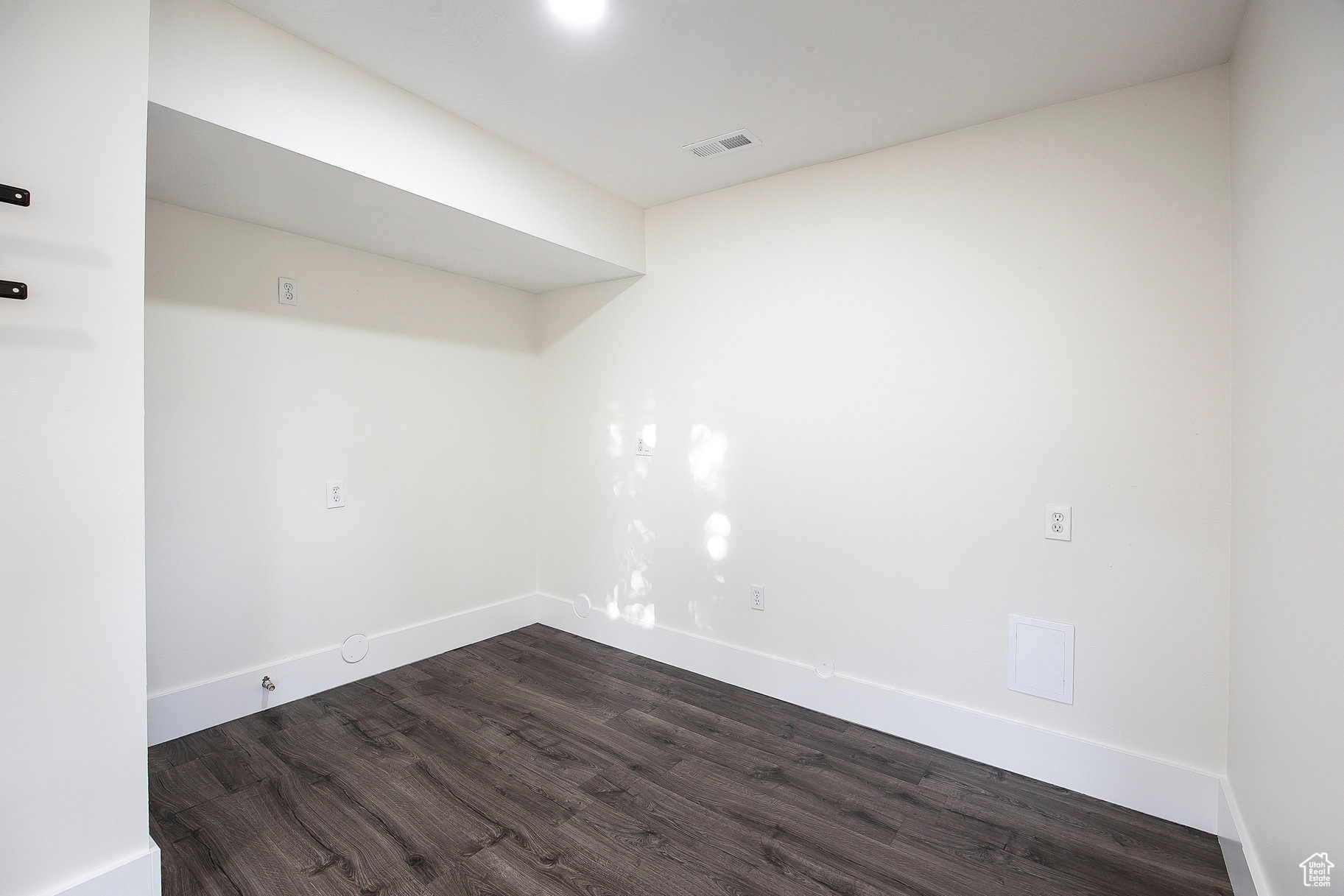 SHERWOOD HILLS - Residential