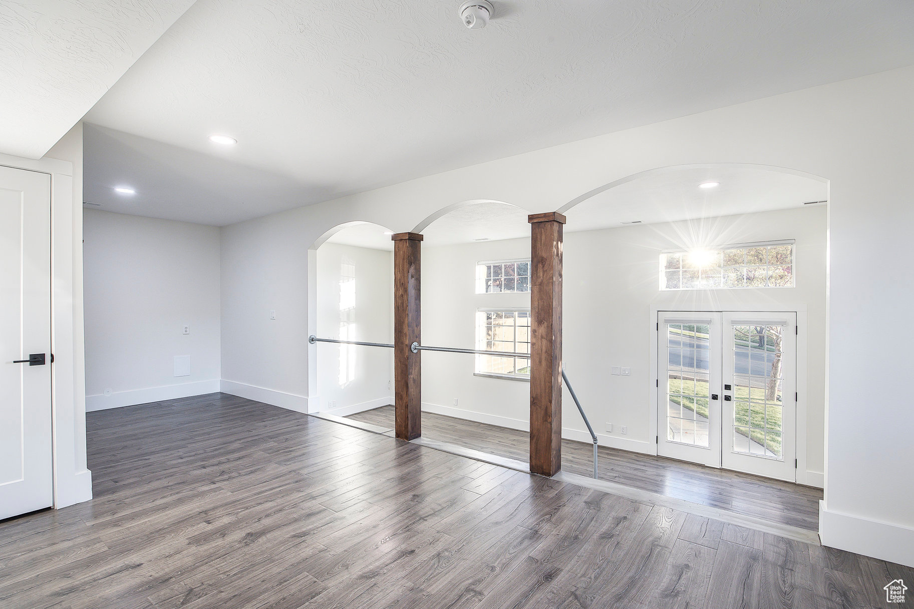 SHERWOOD HILLS - Residential