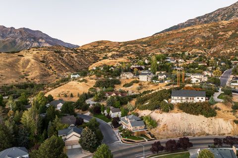 Tiny photo for 4606 BROOKSHIRE CIR, Provo, UT 84604 (MLS # 2114184)