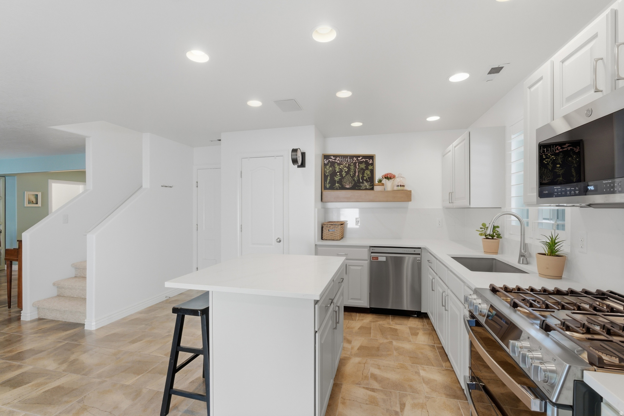 LOCH LOMOND - Residential