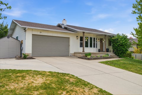 Tiny photo for 23 W PARK DR, Kaysville, UT 84037 (MLS # 2161092)
