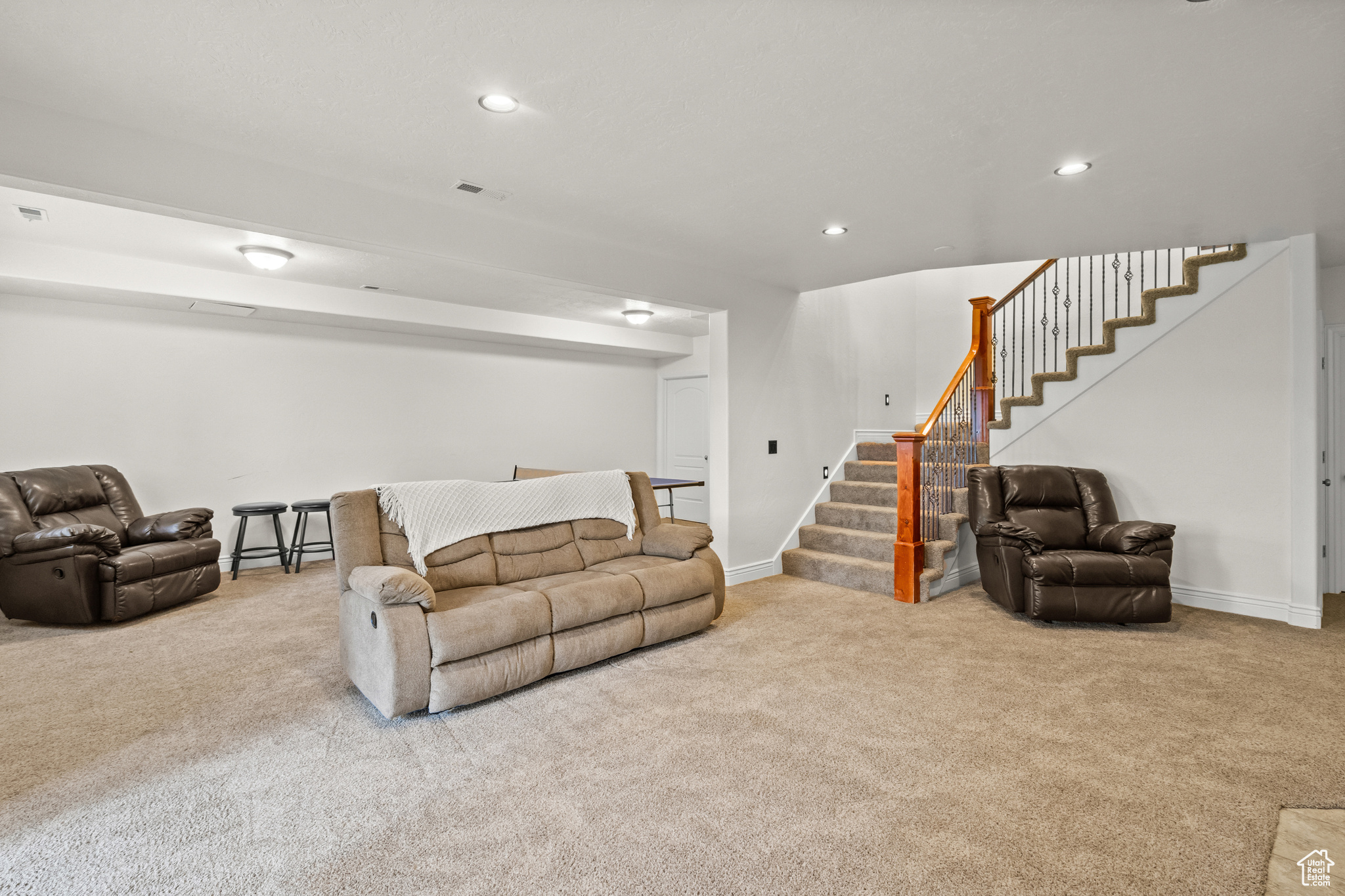 GOLDEN POND AT SLEEP - Residential Income