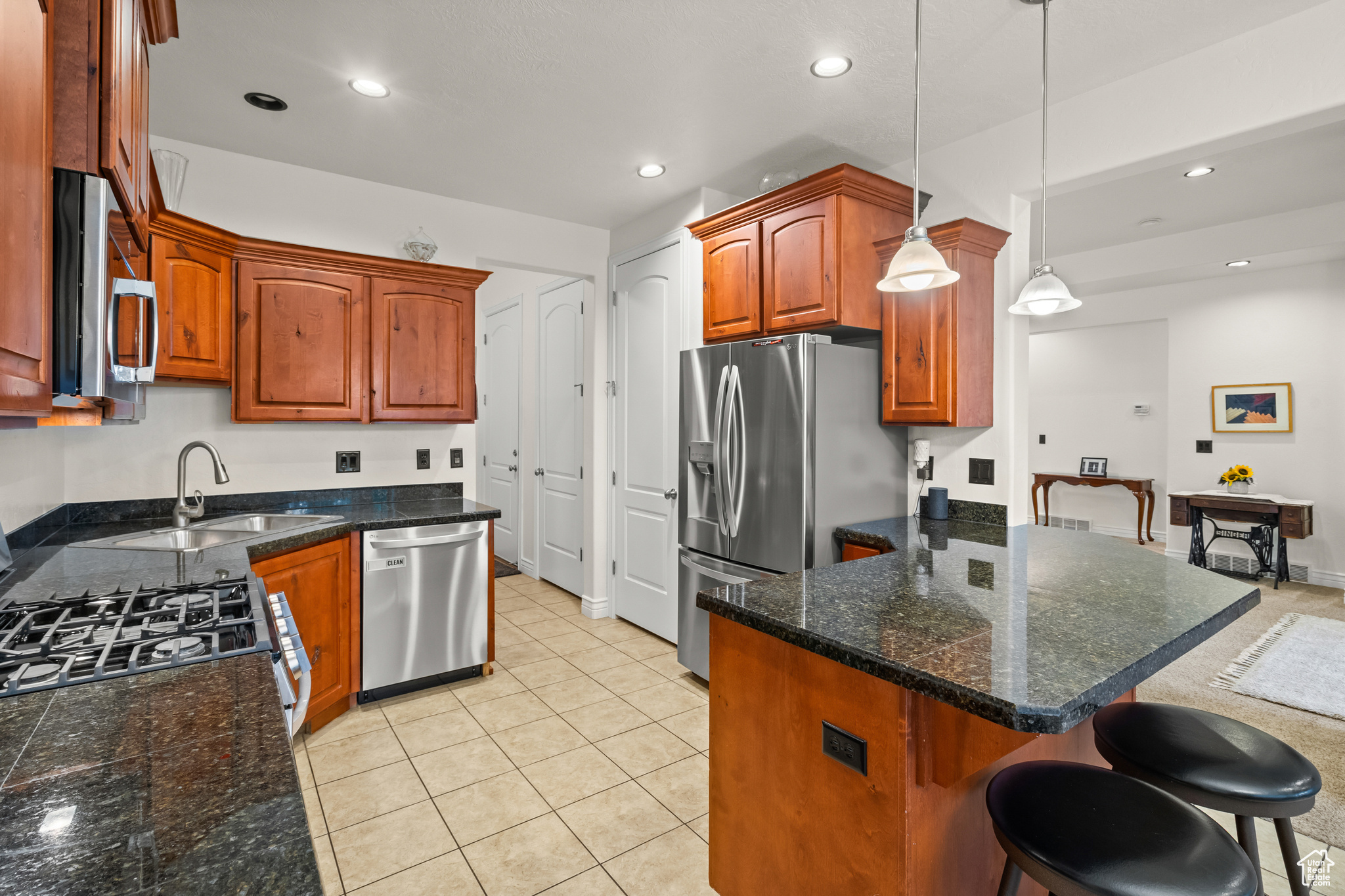 GOLDEN POND AT SLEEP - Residential Income