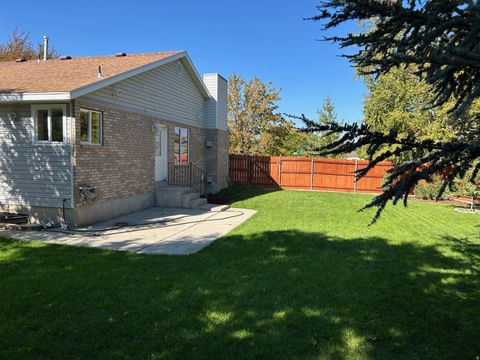 Tiny photo for 3965 W DUNDEE ST S, South Jordan, UT 84009 (MLS # 2121469)