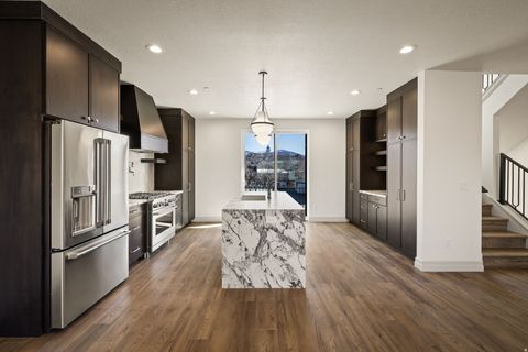 Photo of 443 W 400 N #303, Salt Lake City, UT 84103 (MLS # 2150440)
