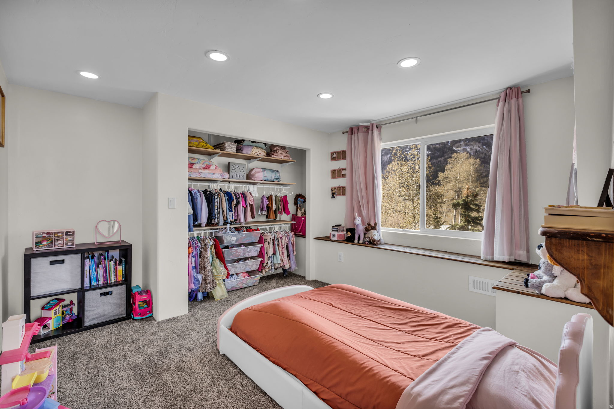 ASPEN ACRES - Residential