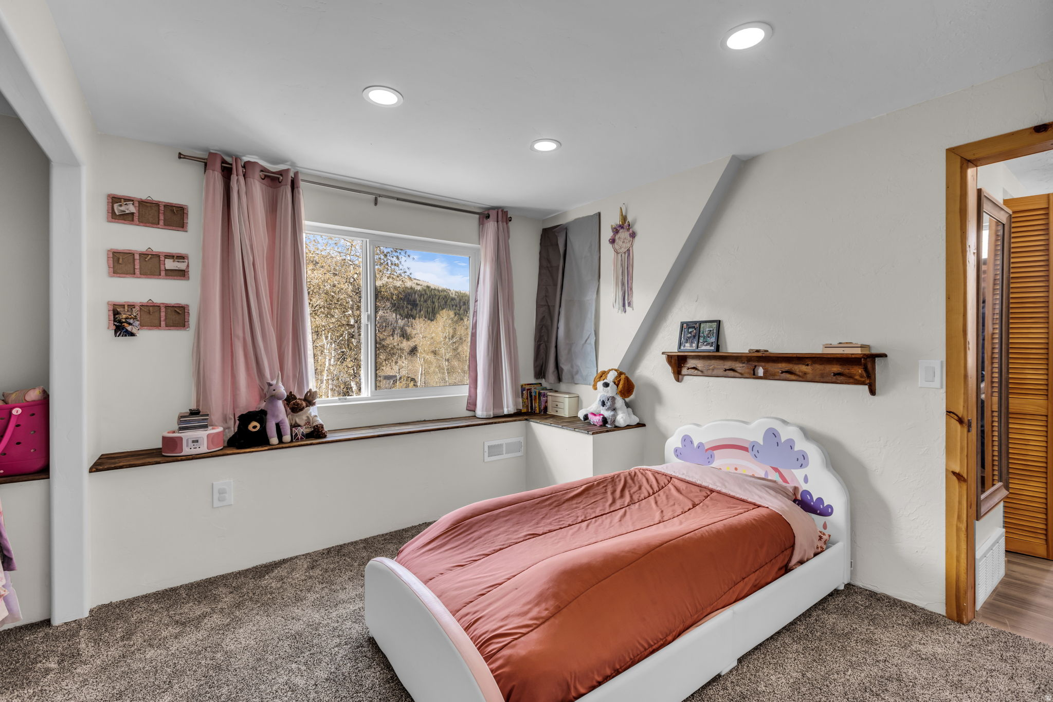 ASPEN ACRES - Residential