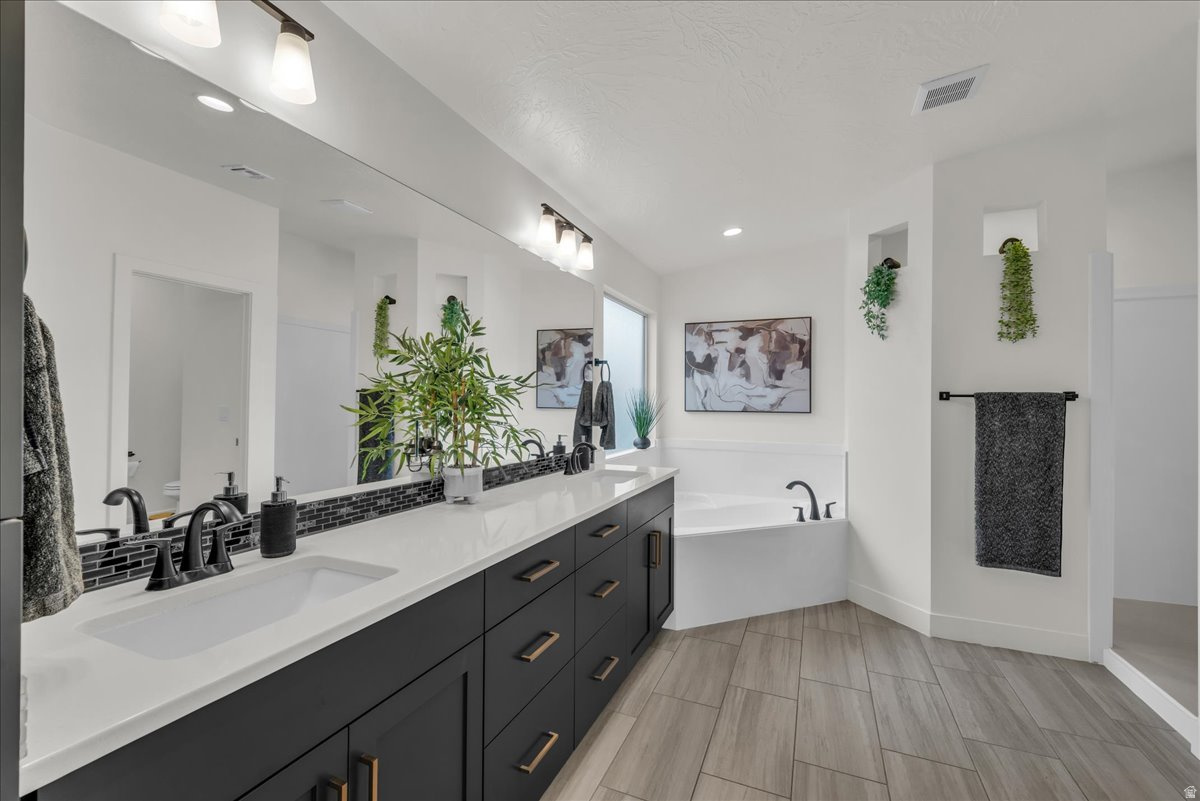 SAND RIDGE 5 - Residential