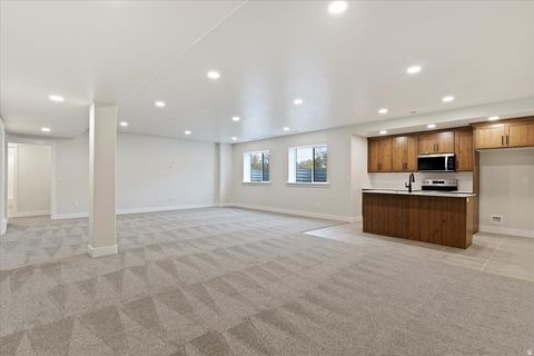 Tiny photo for 442 W RANDYS CT, Farmington, UT 84025 (MLS # 2123564)