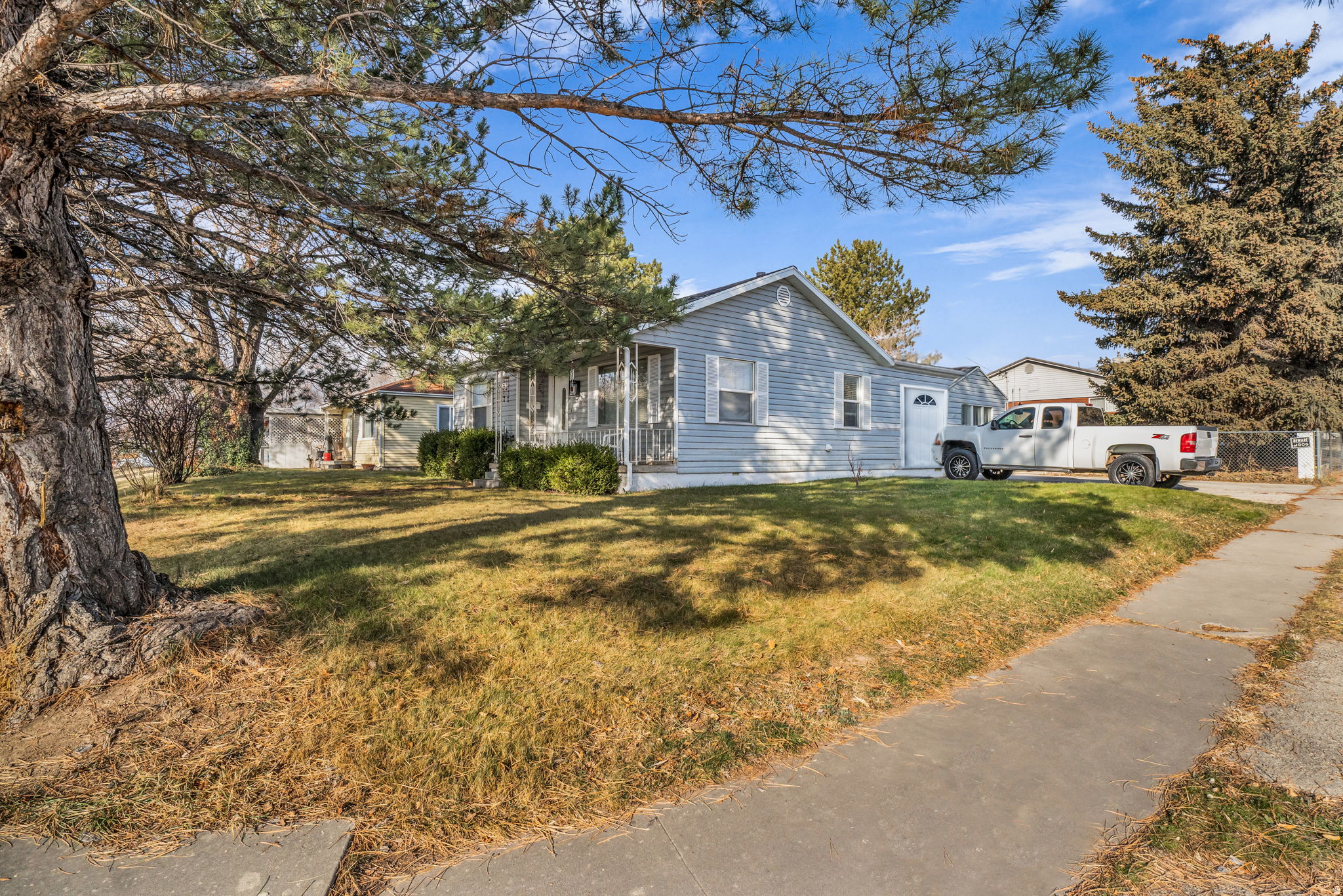 SKYLINE HEIGHTS - Residential