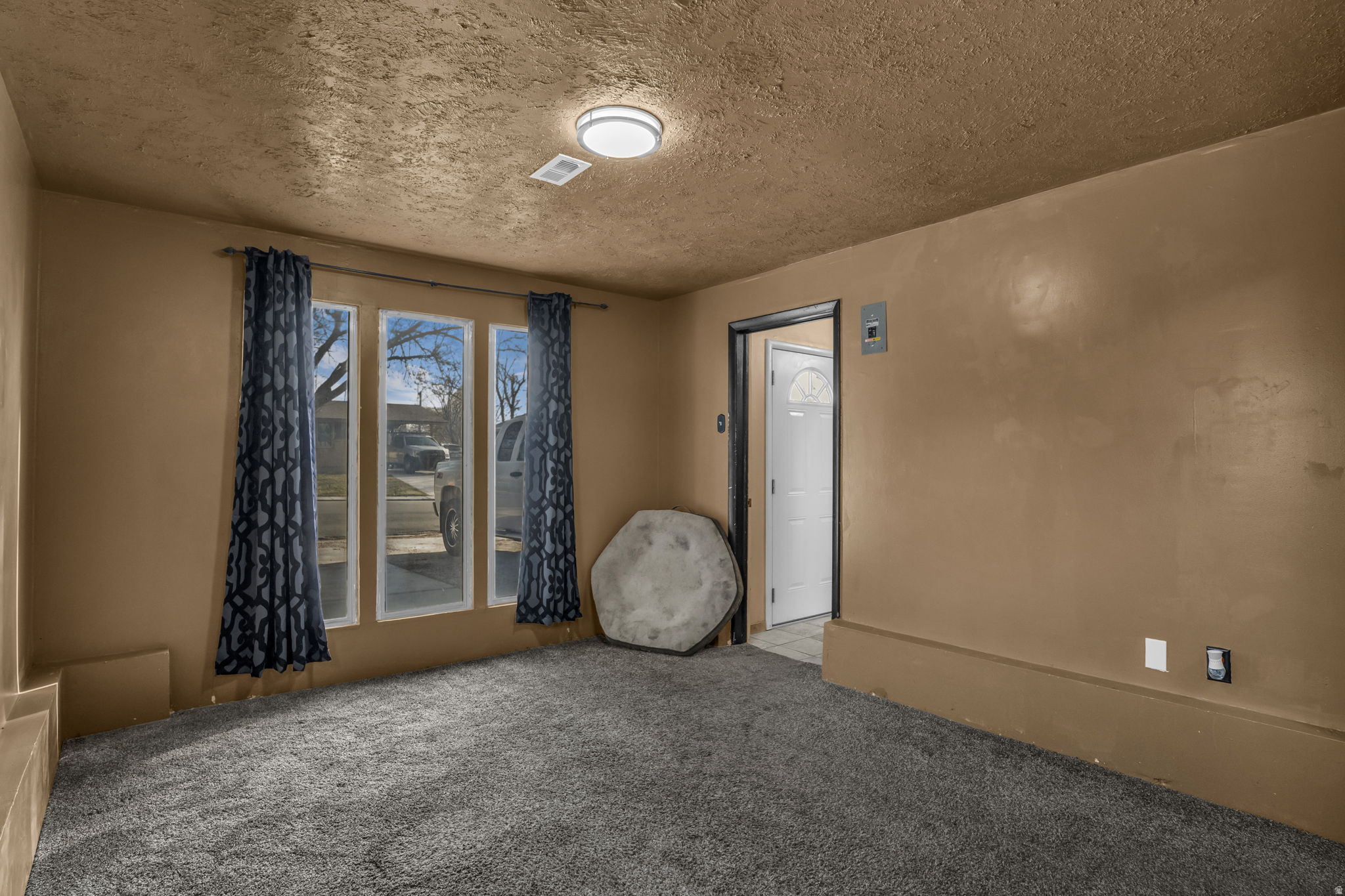 SKYLINE HEIGHTS - Residential