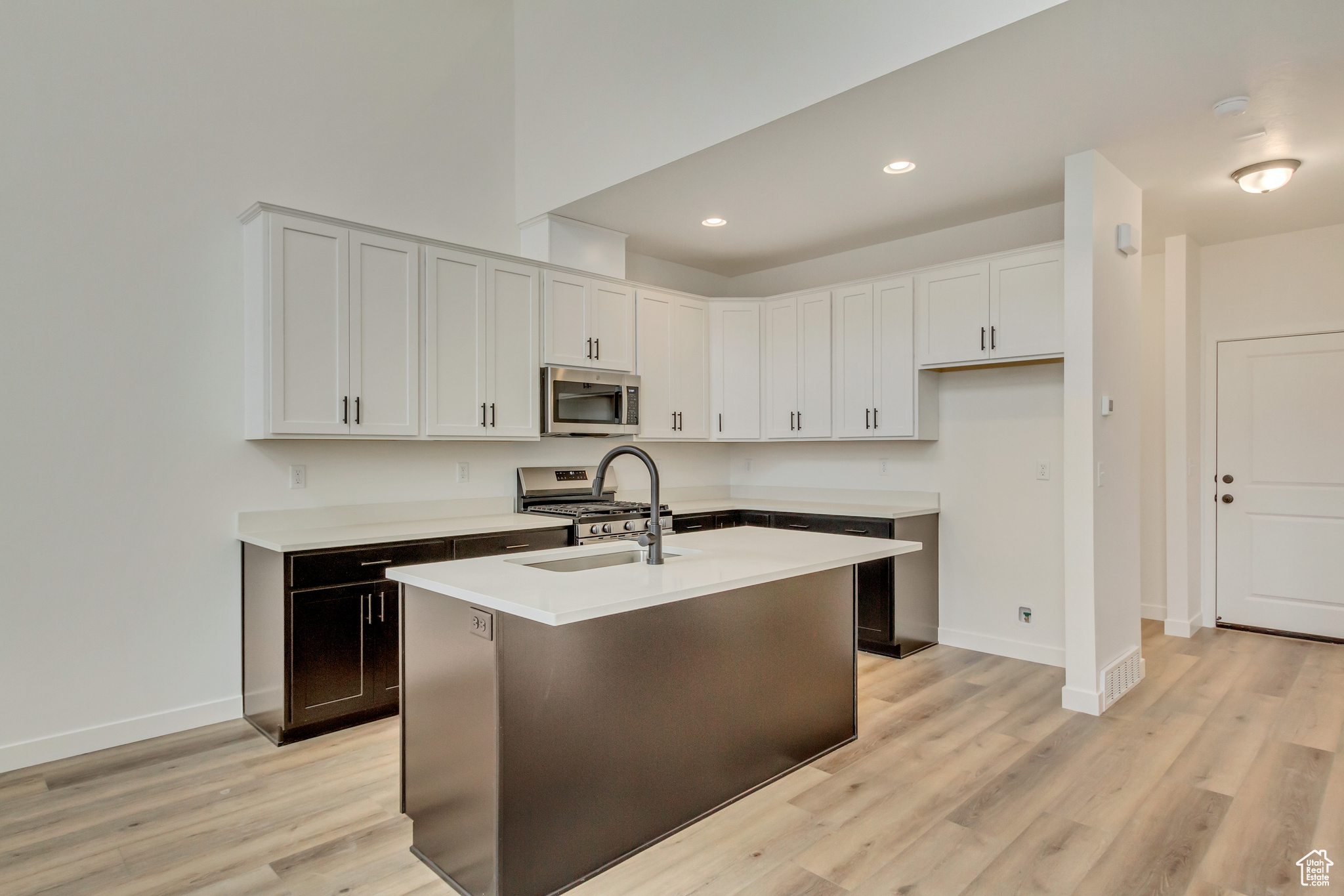 6869 S Static Peak Dr #282, West Jordan, Utah image 4